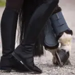 lifestyle afbeelding Eskadron Vintage Blue peesbeschermers