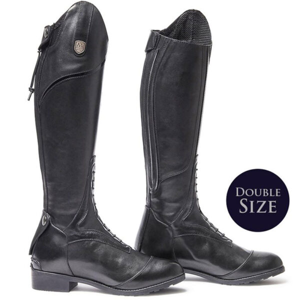 Sovereign Young Mountain Horse zwart paar