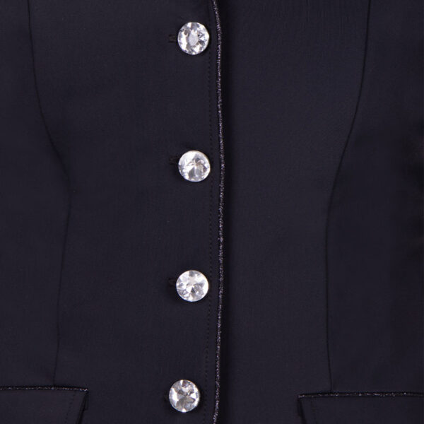 Detail sluiting wedstrijdjas QHP Elaina zwart kids