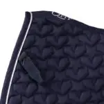 Detail zadellus QHP dekje Gwenn navy