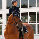 Lifestyle foto Eskadron dekje Velvet Emblem navy