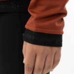 Detail mouwuiteinde BR Softshell Jas Flora Kids Roasted Russet