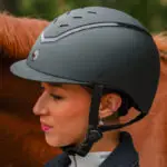 EQX Kylo Wide Peak lifestyle foto Zwart Matt/Zwart Gloss