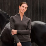 Lifestyle foto Eskadron Half Zip Shirt Platinum Teak Brown