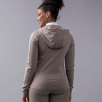 Kingsland sweat vest Okalani beige cinder achterzijde