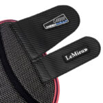 Detail sluiting LeMieux Carbon Mesh Wrap Boots Papaya