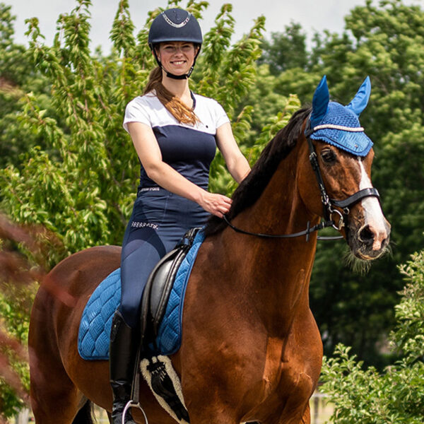 Lifestyle foto sportshirt QHP Zarah
