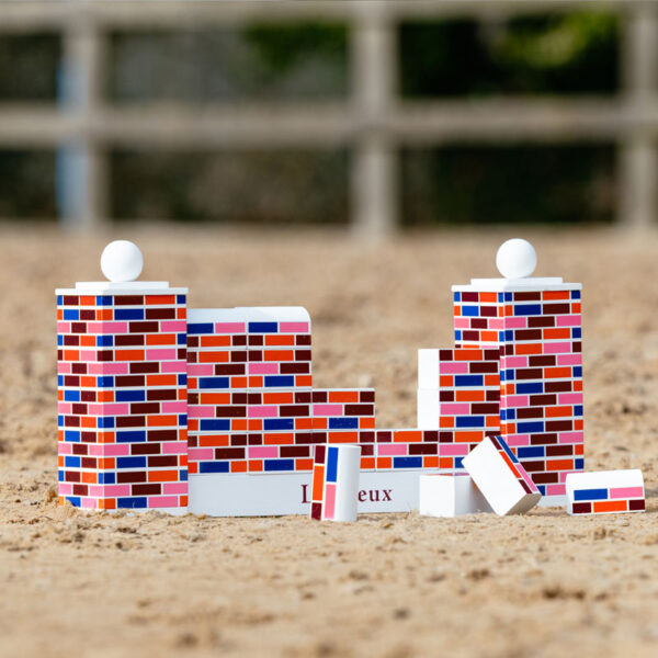 LeMieux Toy Pony Spring Muur compleet losse stenen lifestyle foto