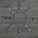Lifestyle foto QHP Anatomisch gevormde dubbel gebroken watertrens Sweet Iron