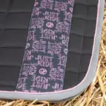 Close up Just Ride print Harry's Horse Zadeldek Just Ride Urban