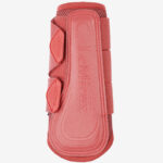 LeMieux Arika Mesh Brushing Boots Cranberry buitenzijde
