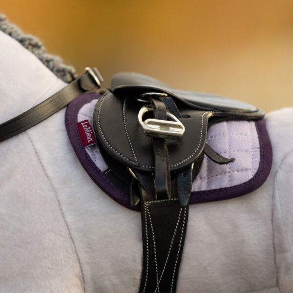 Lifestyle foto LeMieux Toy Pony Pad Lilac