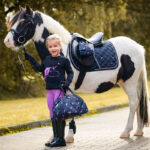 Sfeerfoto QHP Trui Lize Junior