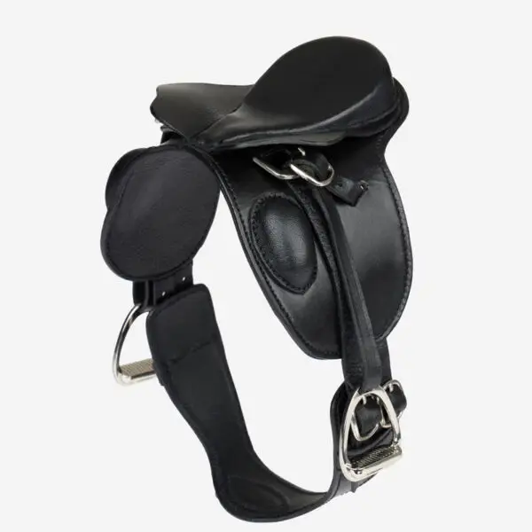 Zijaanzicht LeMieux Toy Pony dressuurzadel zwart