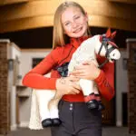 Paardenknuffel LeMieux Toy Pony Popcorn Palomino sfeerfoto