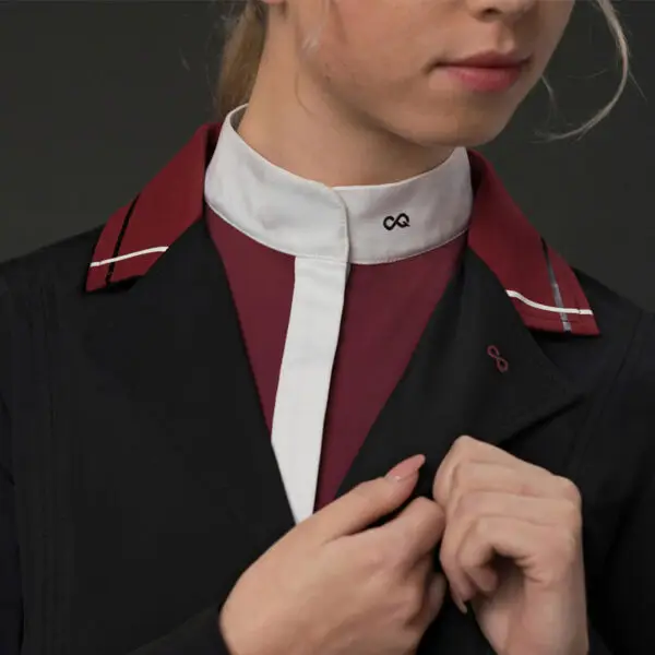 Detail kraag PresTeq jasje zwart