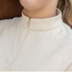 Detail kraag Harry's Horse Wedstrijdshirt EQS Ivory Cream