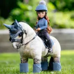 Lifestyle foto LeMieux Toy Rider Olivia Blauw