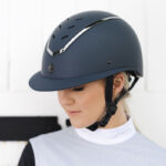 Close up EQX Kylo Wide Peak Navy Matt/Pewter