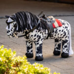 Lifestyle foto LeMieux Toy Pony Dakota Appaloosa zwart