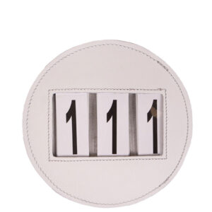 QHP wit startnummer Modeste Rond voorzijde