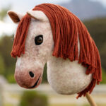 Lifestyle foto LeMieux Hobby Horse Poppy