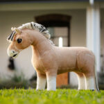 Image de style de vie LeMieux Toy Pony Oskar Fjord