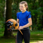 Lifestyle foto QHP Hobby Horse Borsttuig Dolly Zwart