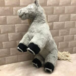 Crafty Ponies Farrier Set avec 4 fers à cheval sous le cheval Crafty Ponies