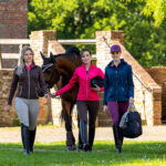 Lifestyle foto BR jas Amy blueberry