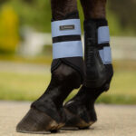 Lifestyle foto LeMieux Air-Tek Grafter Brushing Boots Powder Blue
