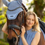 Sfeerfoto LeMieux Oornetje Essence Powder Blue