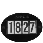 Close up photo Eskadron start number set black lacquer