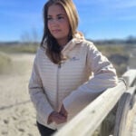 Lifestyle foto Softshell Jas C2E San Jose Beige