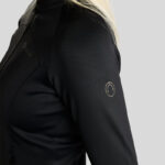 Logo mouw Vest Montar MoVeronica Crystal Zwart