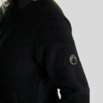 Logo mouw Teddy Vest Montar MoEbba Zwart