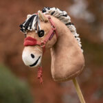 Lifestyle foto Hobby Horse Halsterset Vogue LeMieux Spiced Eart
